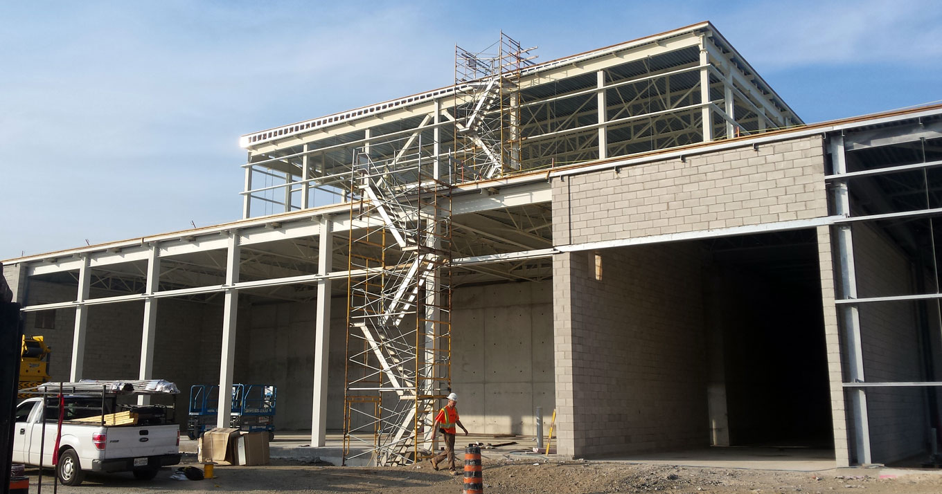 Williams Parkway Operations Centre Triumph Roofing Project Brampton