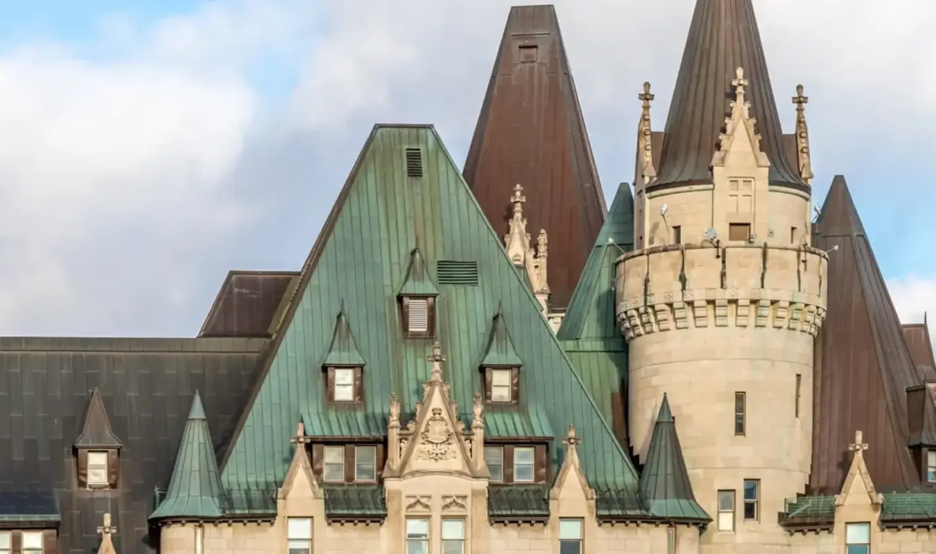 Heather and Little Chateau Laurier 02
